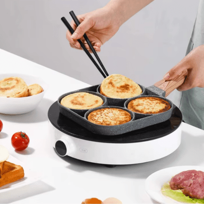 poele-pancakes-preparation-multiple