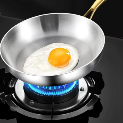 poele acier inoxydable 316 cuisson oeuf au plat sur gaz