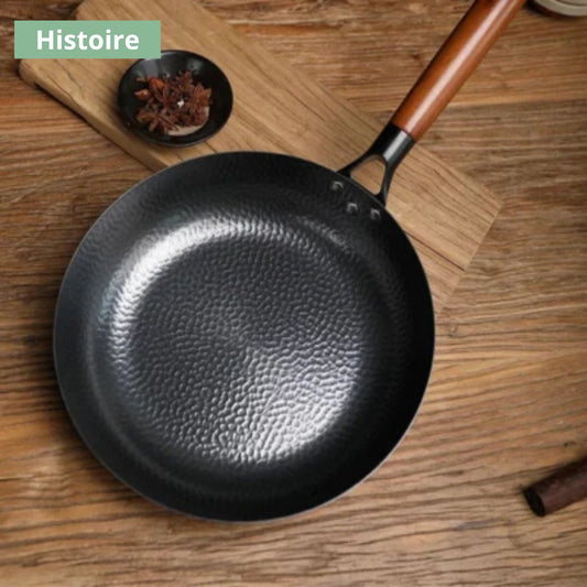 poêle en fonte fait main vue plongeante