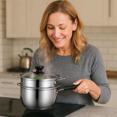 Faitout inox avec panier vapeur et couvercle en verre sur induction