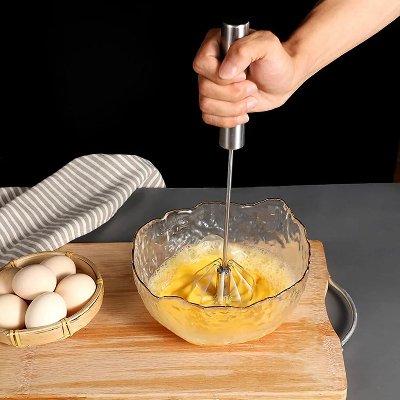 fouet-cuisine-a-pression-manuelle