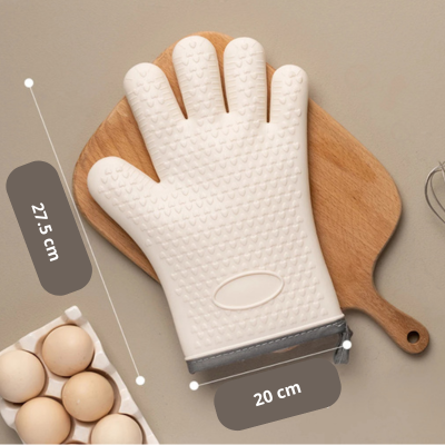 Gants-de-cuisine-special-four-sans-protege-poignee