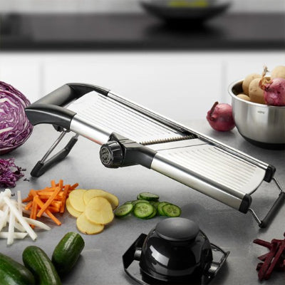 Mandoline japonaise tout légumes et toutes formes