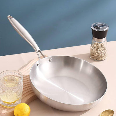 poele inox 18 10 cuisson saine et durabilite inegalable